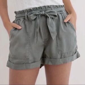 Aerie Tie Waist Paperbag Shorts Pockets Size M